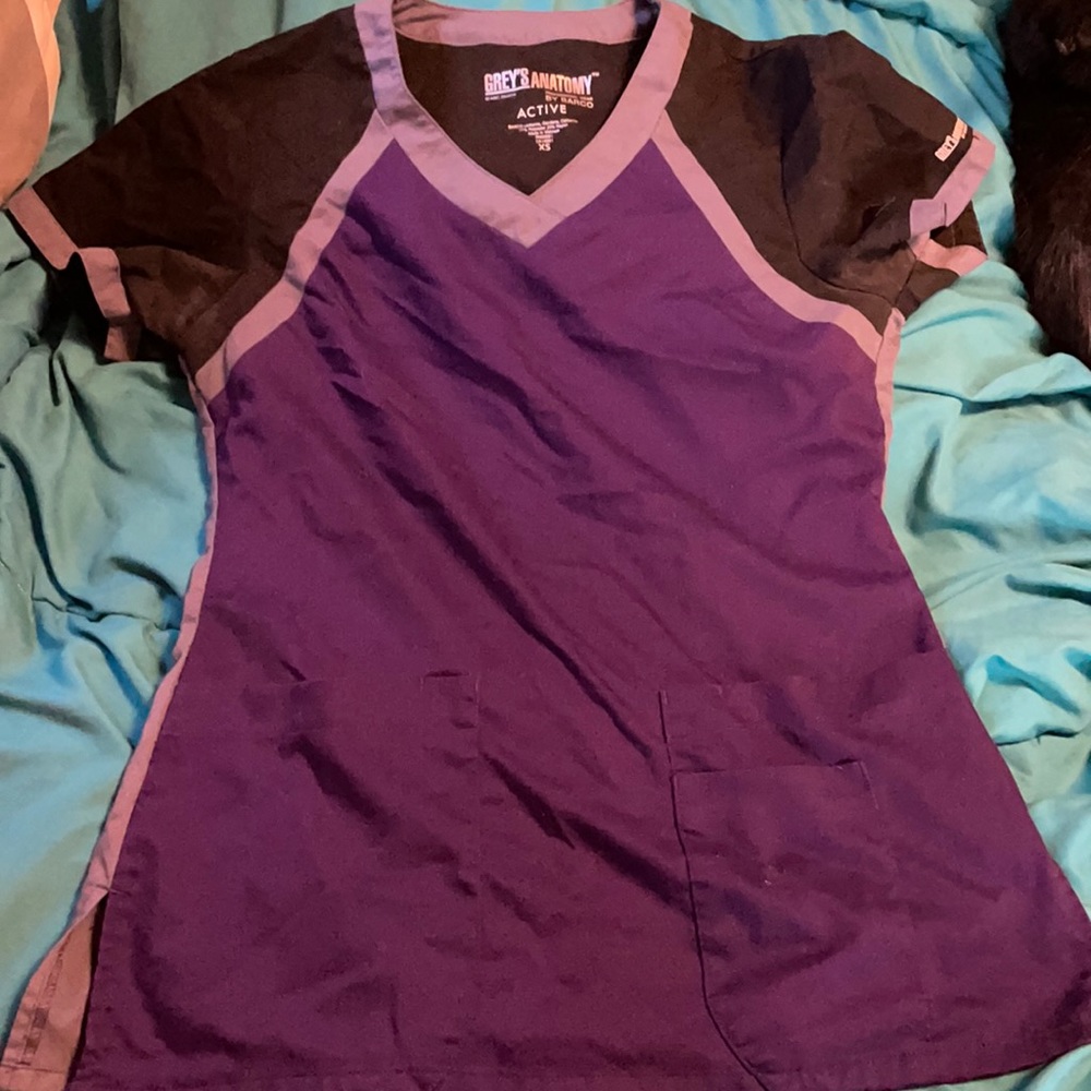 Grey’s Anatomy XS scrub top! NWOT